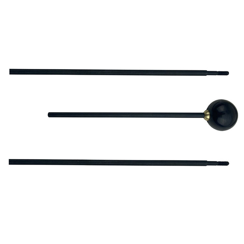 Bola-heldulekua errodamendu-pistola garbitzeko haga batekin